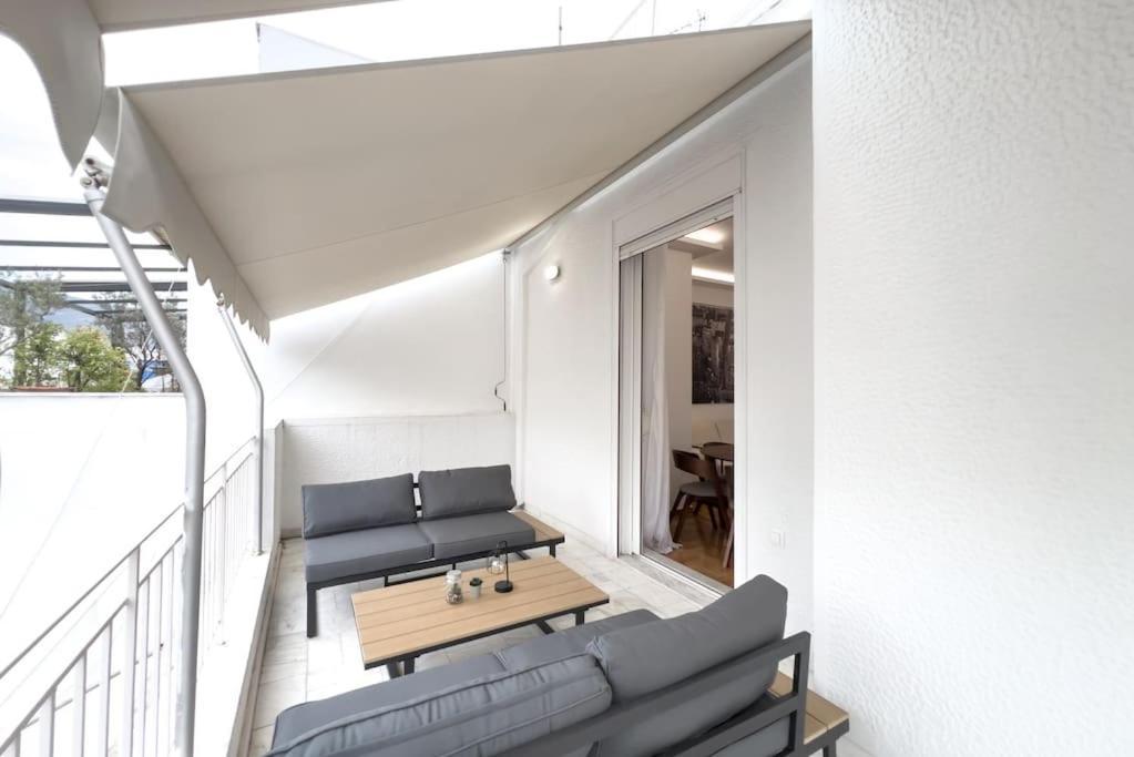 Spacious Penthouse Near Downtown Atenas Exterior foto