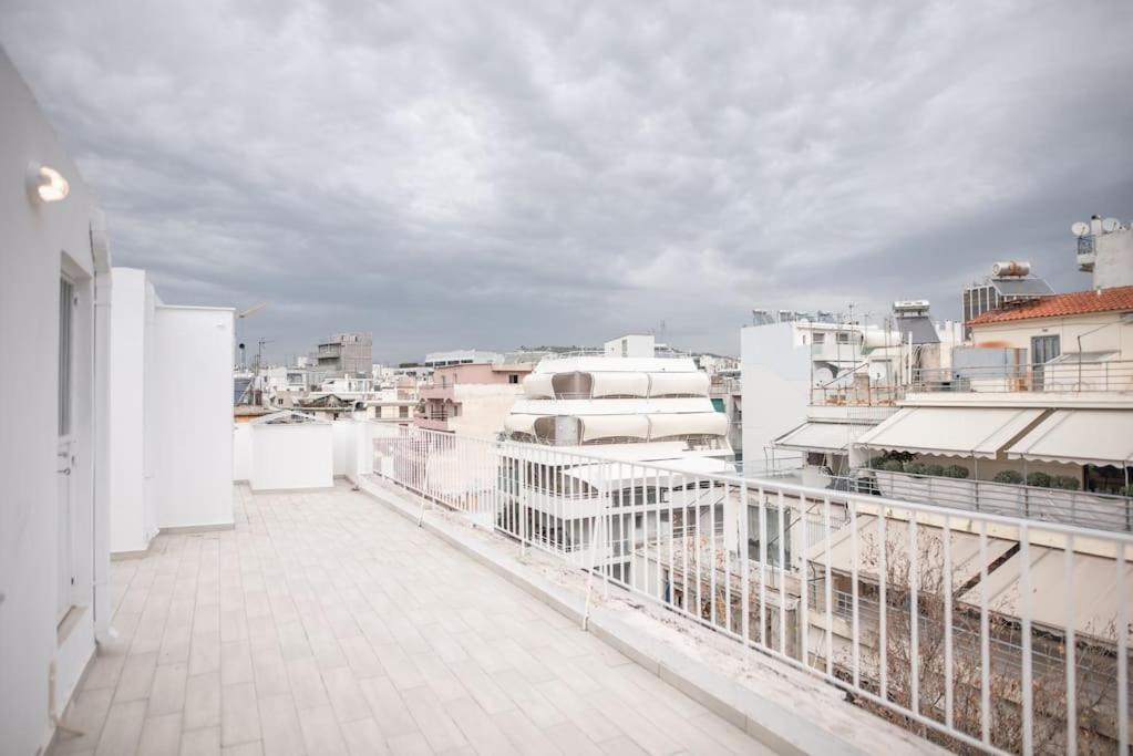 Spacious Penthouse Near Downtown Atenas Exterior foto